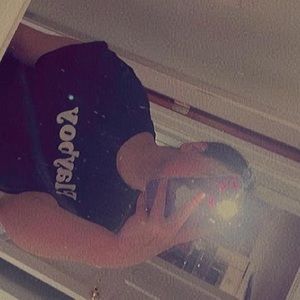 Meet your Posher, Abigail